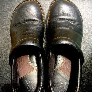 Born Womens Toby Duo Black Clogs Size 8